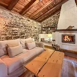 La Gurueba, Frente Rio Y Cascada Casa vacanze *