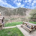 Casa vacanze La Gurueba, Frente Rio Y Cascada *