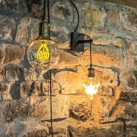 La Gurueba, Frente Rio Y Cascada 贝加德帕斯