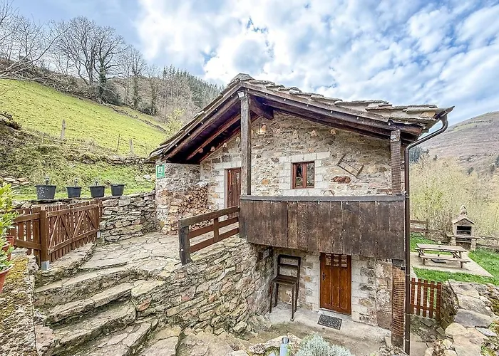 Hébergement de vacances La Gurueba, Frente Rio Y Cascada