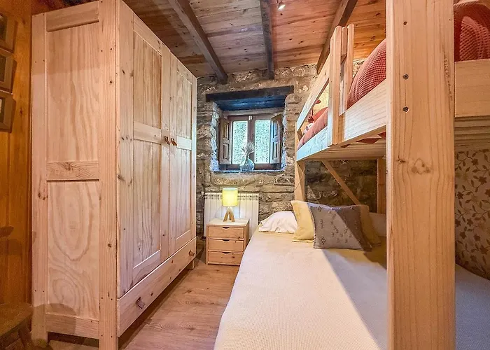 La Gurueba, Frente Rio Y Cascada Hébergement de vacances *