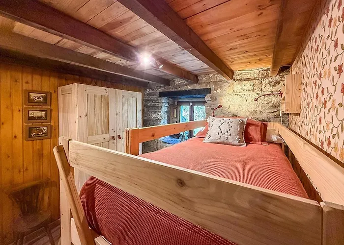 Hébergement de vacances La Gurueba, Frente Rio Y Cascada *