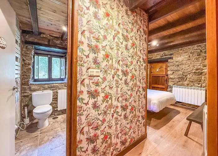 La Gurueba, Frente Rio Y Cascada