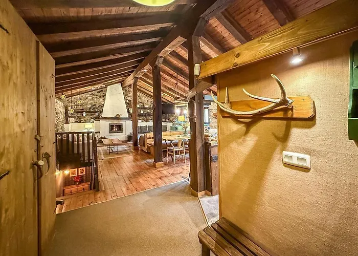 Hébergement de vacances La Gurueba, Frente Rio Y Cascada Vega de Pas