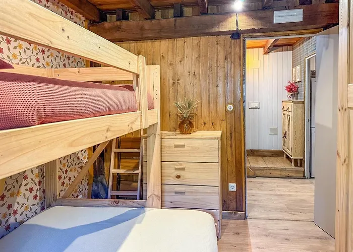 La Gurueba, Frente Rio Y Cascada Hébergement de vacances *